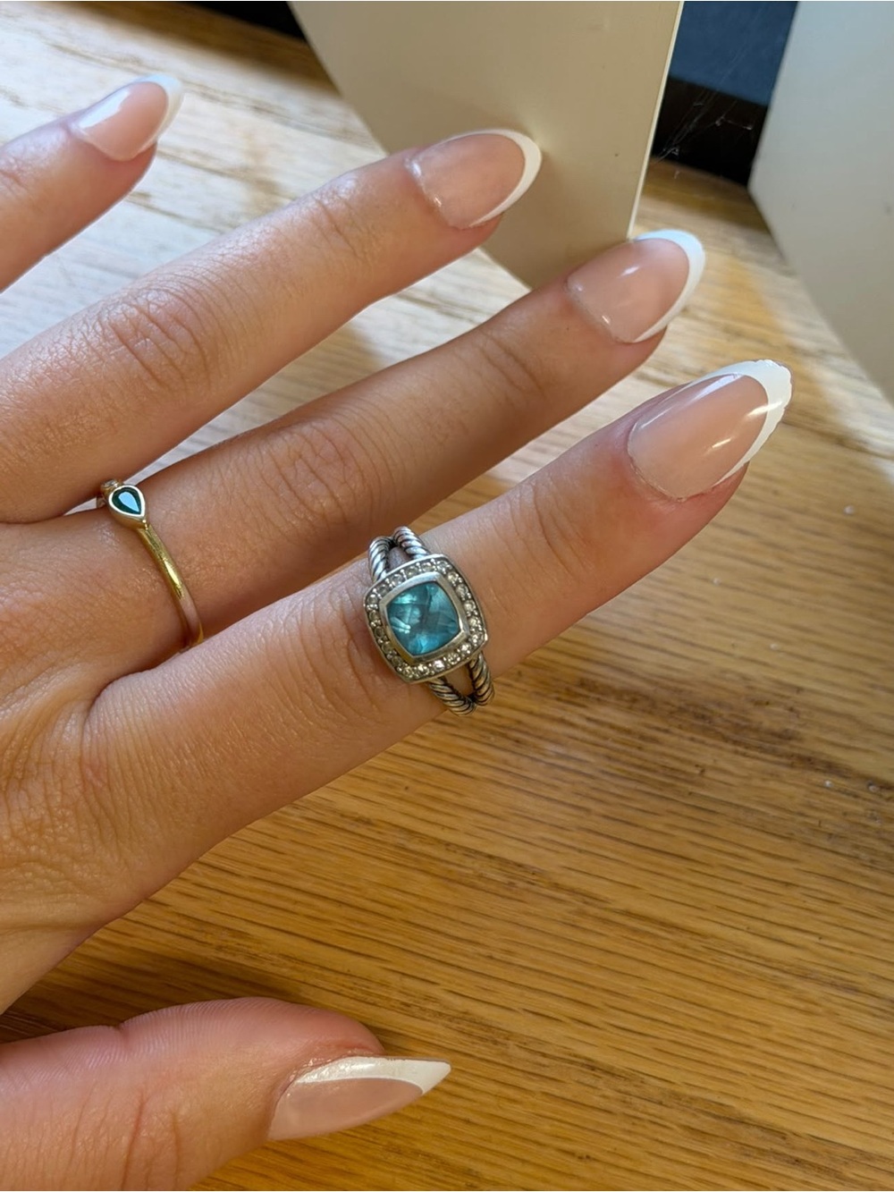 Blue Topaz Cushion-Cut Stone Cable Band Ring size 6 with diamonds - Picture 3 of 4